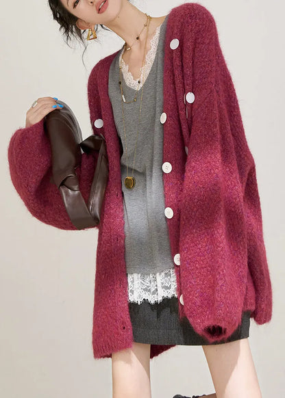 Well Tailored Cardigan with a Graceful Silhouette