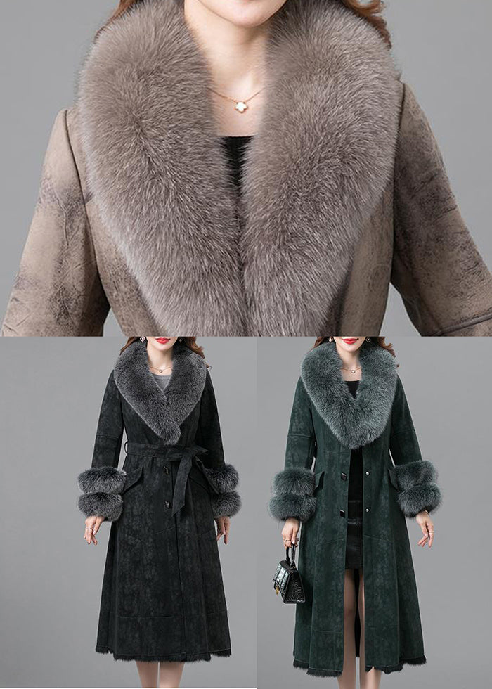 Classic Vintage & Enduringly Stylish Coat