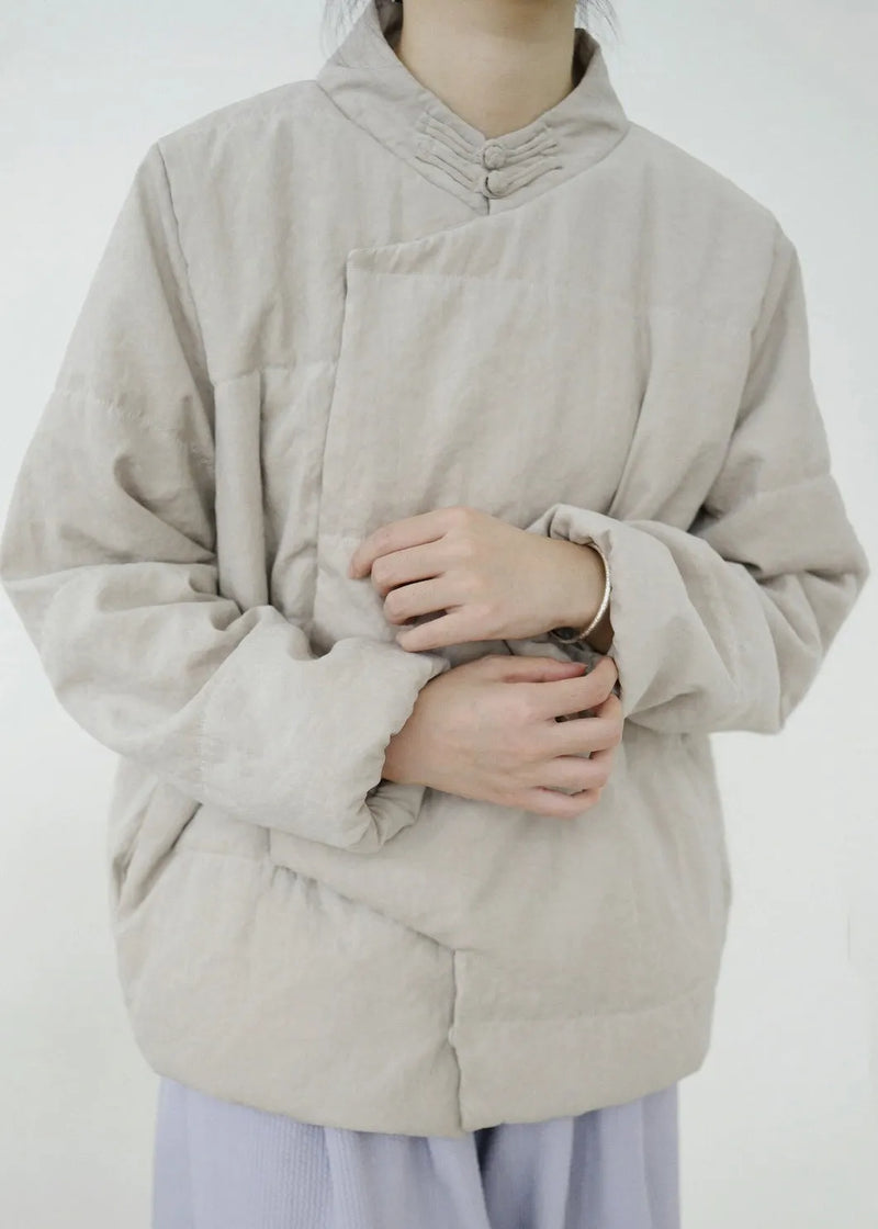 Effortlessly Elegant Coat with a Timeless Design
