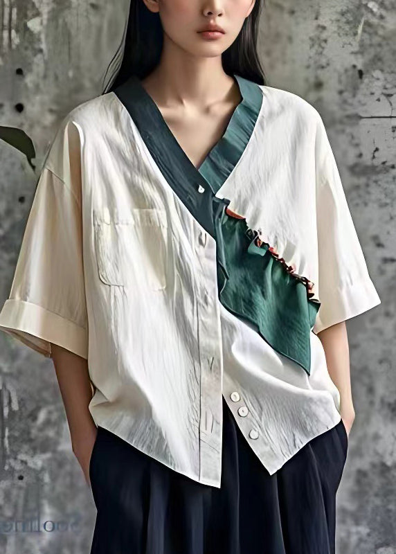 Classic Vintage Shirt with a Flattering Fit