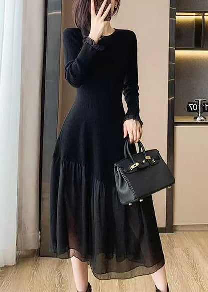 Well Tailored Sweater with a Graceful Silhouette