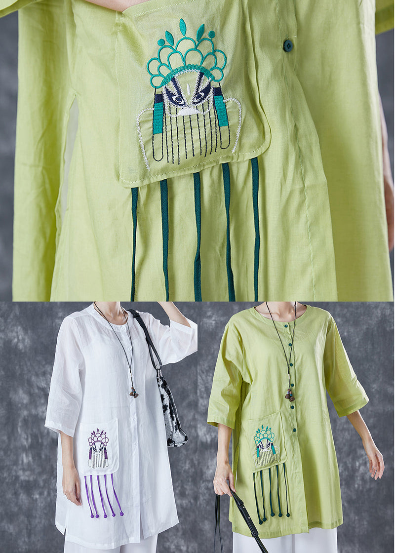 Well Tailored Top with a Graceful Silhouette