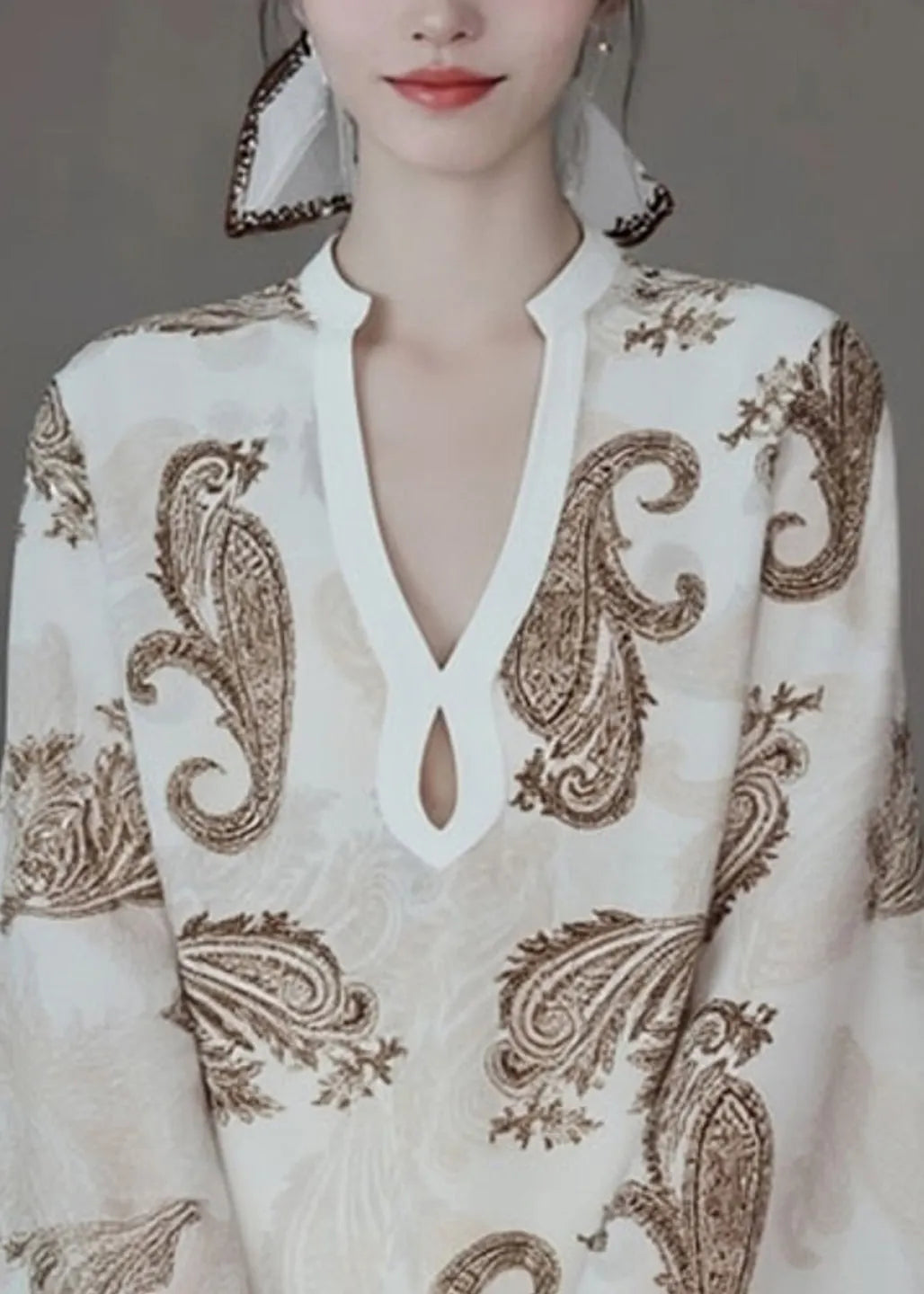 Classic Vintage Shirt with a Flattering Fit