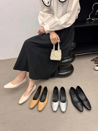 Chic Orthopedic Loafers with Unique Design