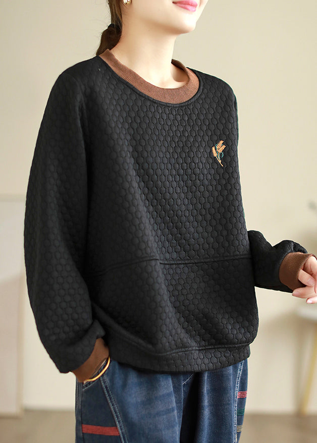 Gracefully Styled Pullover for Any Occasion