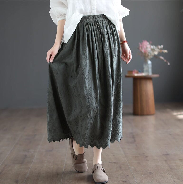 Classic Vintage Garment with a Flattering Fit