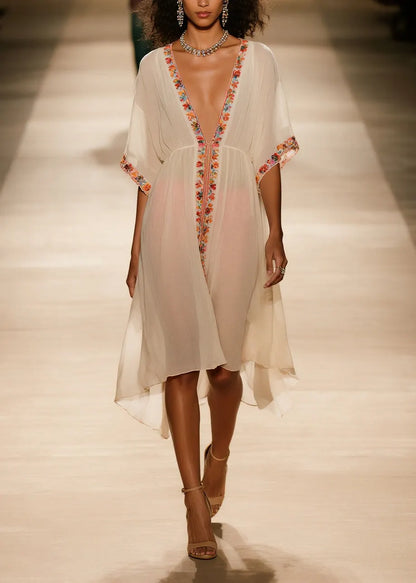 Well Tailored Cardigan with a Graceful Silhouette