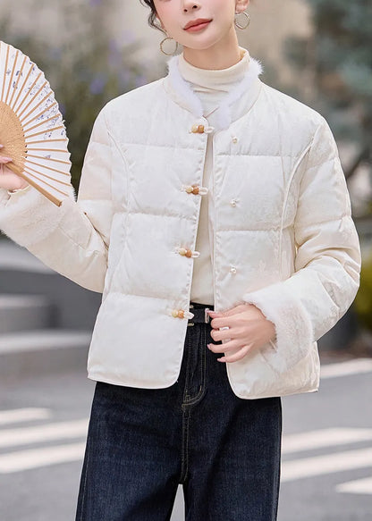 Sophisticated Coat with a Clean Classic Look