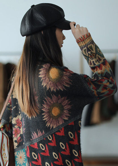 Well Tailored Sweater with a Graceful Silhouette