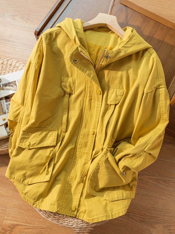 Elegantly Styled Coat for Everyday Wear