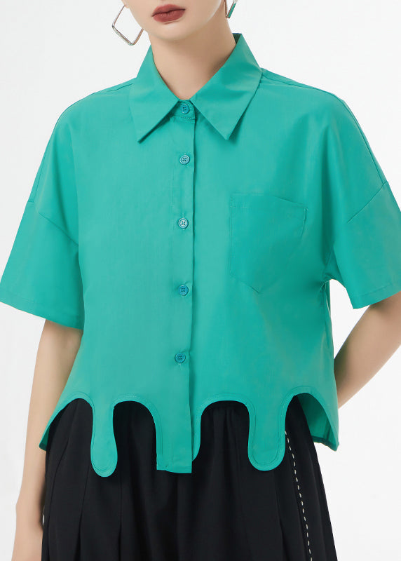 Well Tailored Blouse with a Graceful Silhouette