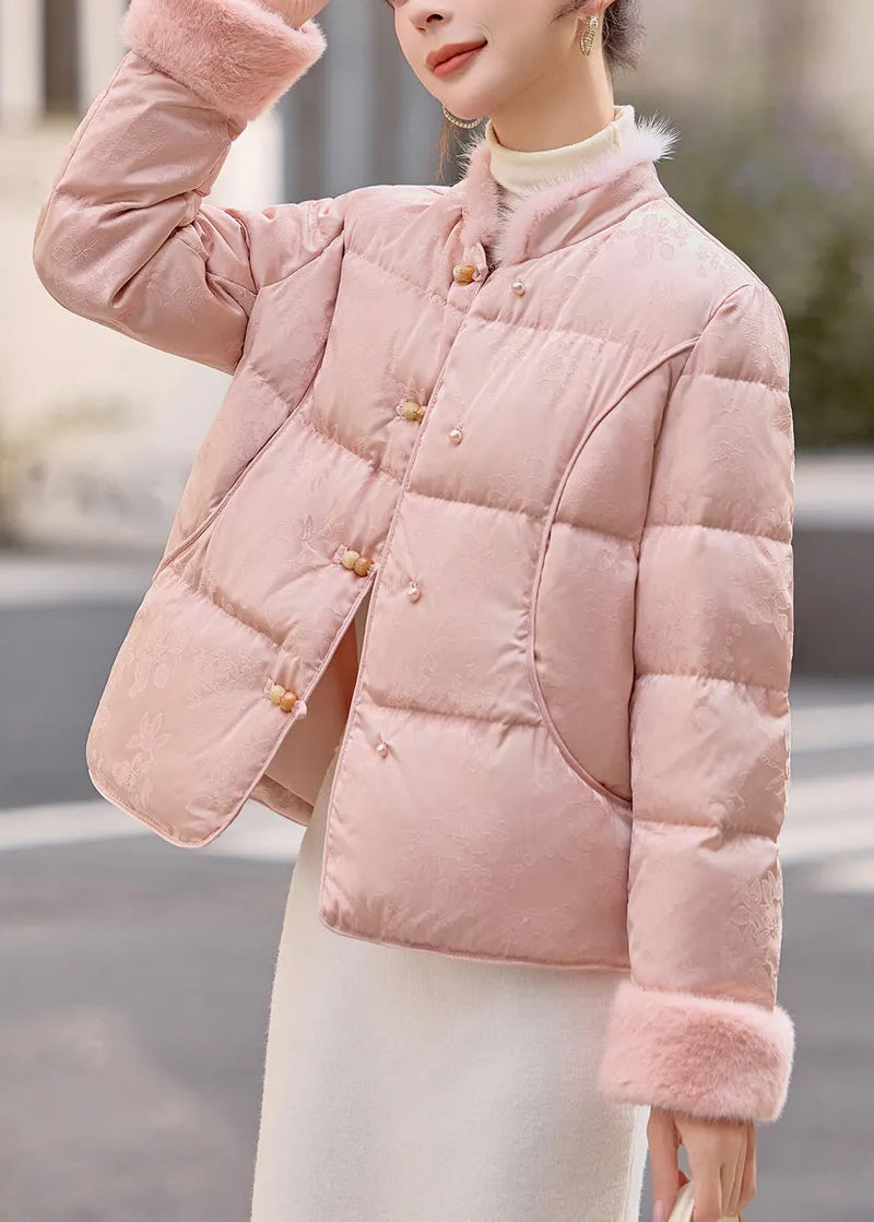 Effortlessly Elegant Coat with a Timeless Design