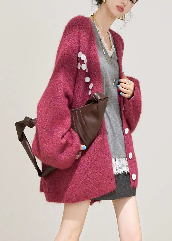 Well Tailored Cardigan with a Graceful Silhouette