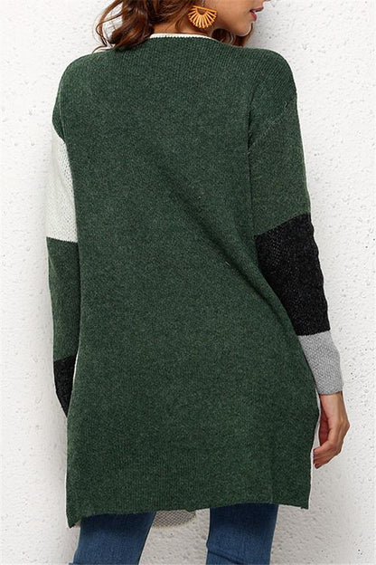 Effortlessly Elegant Cardigan with a Timeless Design