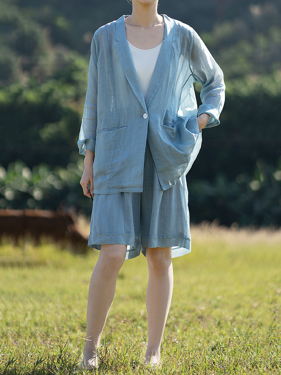 Classic Vintage Cardigan with a Flattering Fit