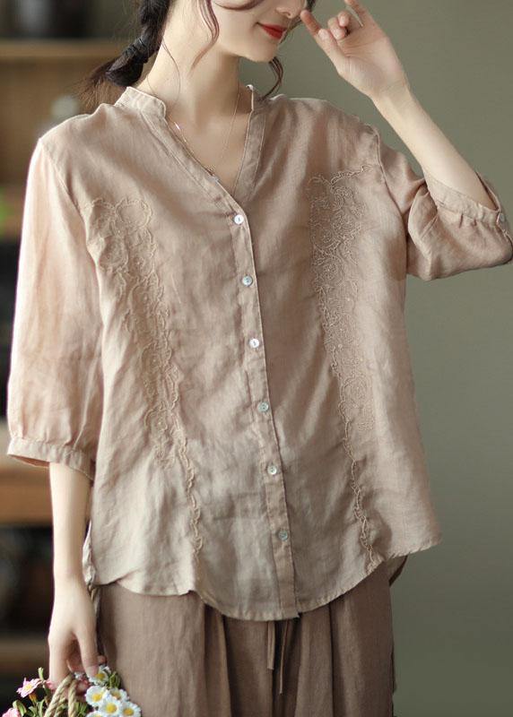 Effortlessly Elegant Blouse with a Timeless Design