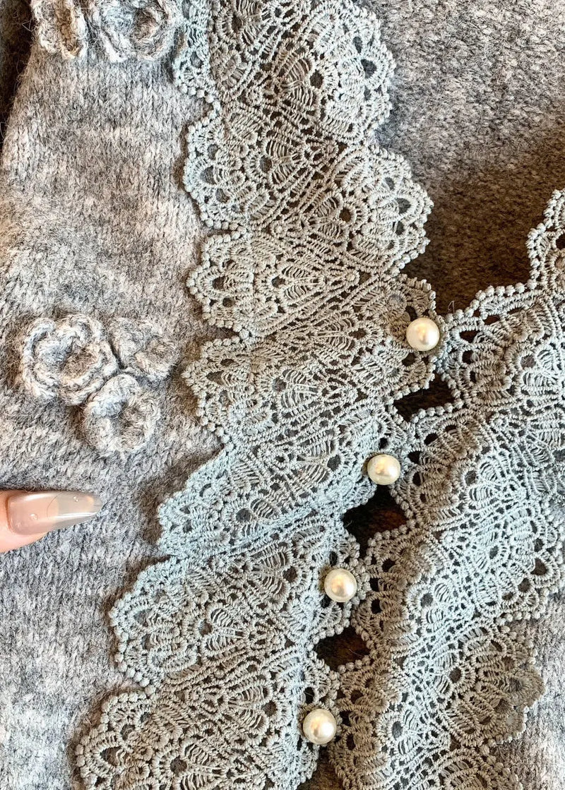 Beautifully Finished Coat in a Timeless Design