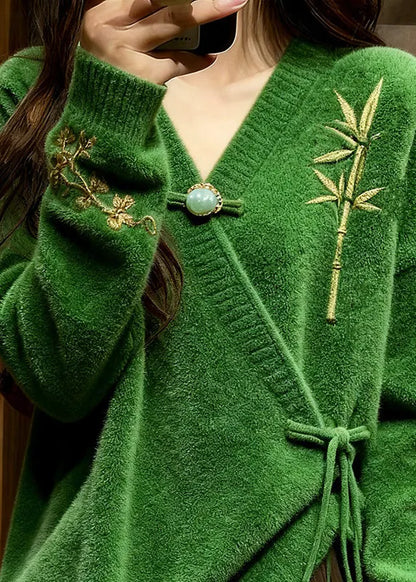 Gracefully Styled Sweater for Any Occasion