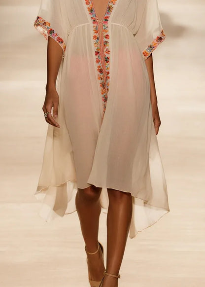Well Tailored Cardigan with a Graceful Silhouette