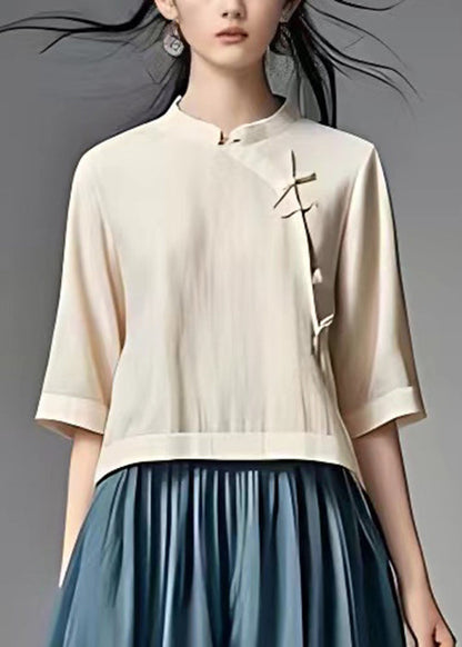 Beautifully Finished Top in a Timeless Design