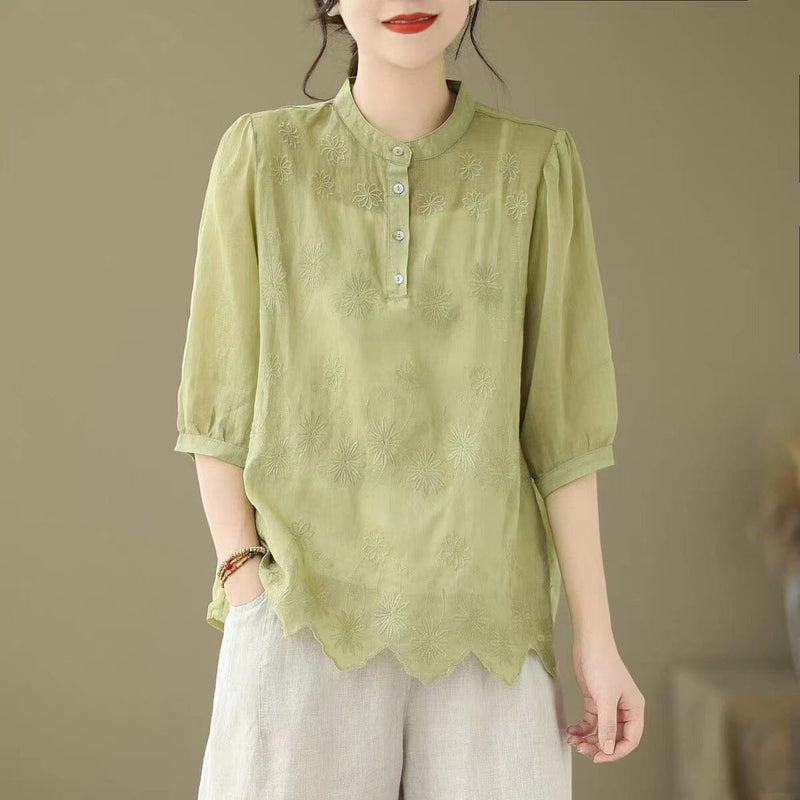 Gracefully Styled Blouse for Any Occasion