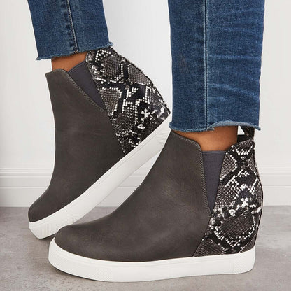 Graceful Orthopedic Sneakers for Modern Look