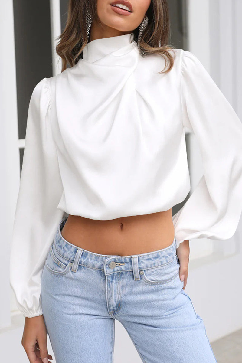 Effortlessly Elegant Top with a Timeless Design