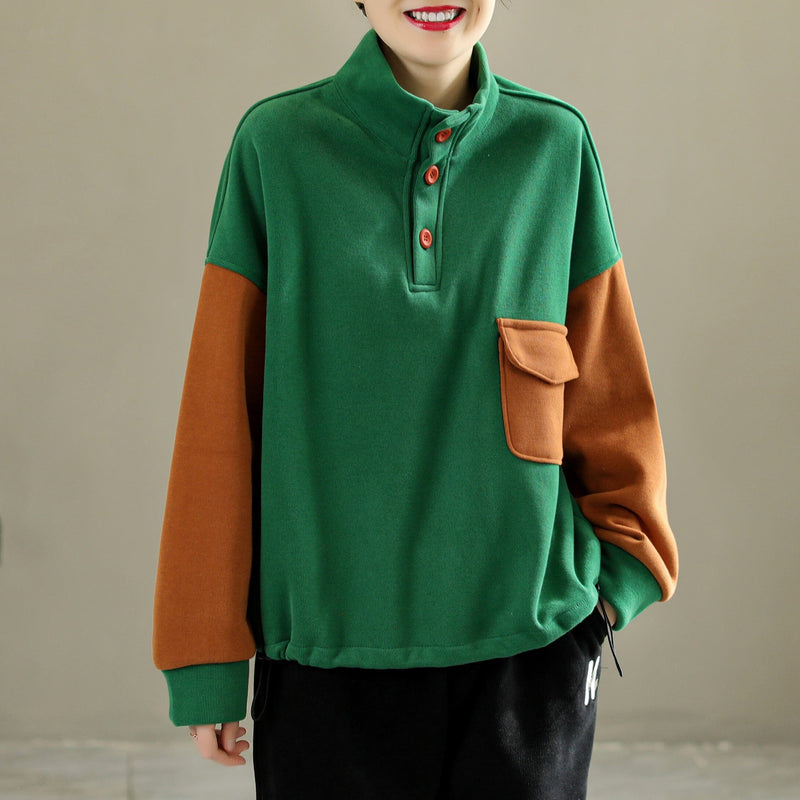 Well Tailored Sweater with a Graceful Silhouette