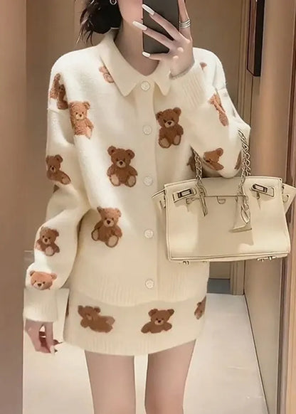 Sophisticated Sweater with a Clean Classic Look