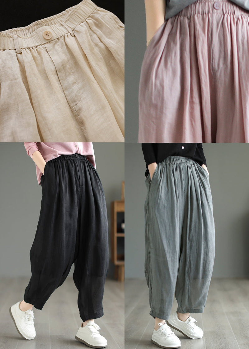 Effortlessly Elegant Pants with a Timeless Design