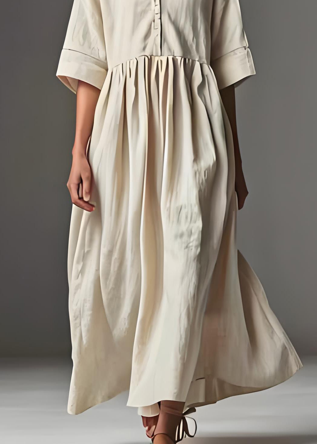 Beautifully Finished Dress in a Timeless Design