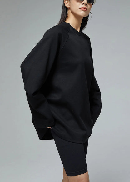 Effortlessly Elegant Shirt with a Timeless Design