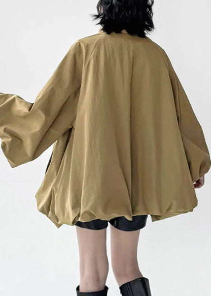 Beautifully Finished Coat in a Timeless Design