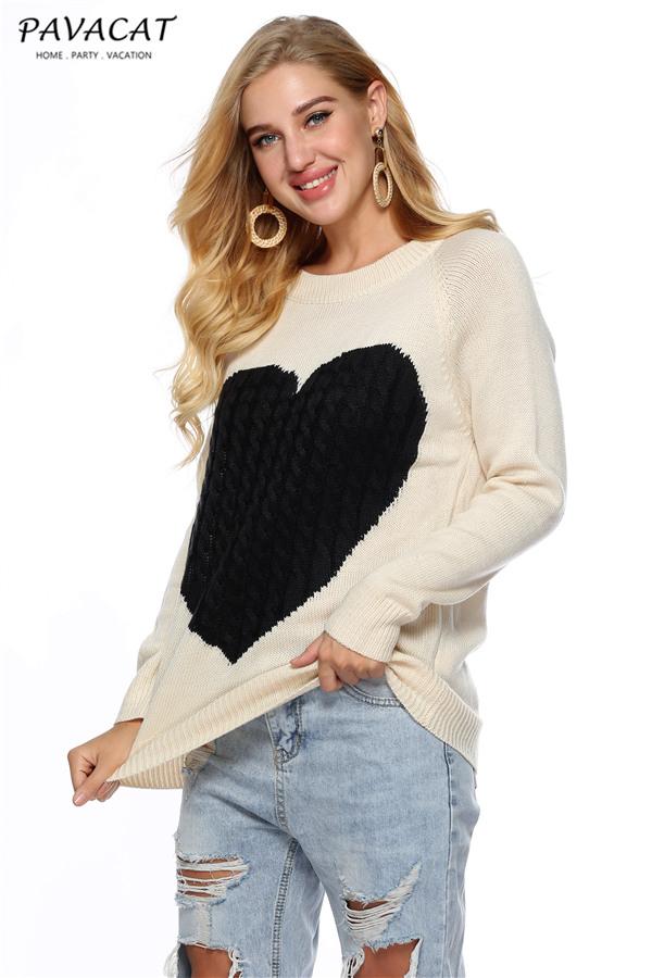 Effortlessly Elegant Sweater with a Timeless Design