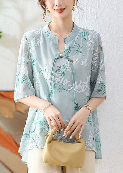 Polished Blouse with an Effortless Classic Look