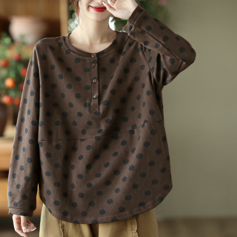 Sophisticated T-Shirt with a Clean Classic Look