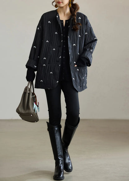 Well Tailored Coat with a Graceful Silhouette