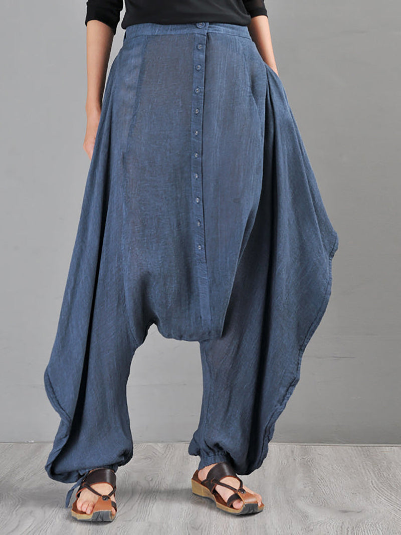 Effortlessly Elegant Pants with a Timeless Design