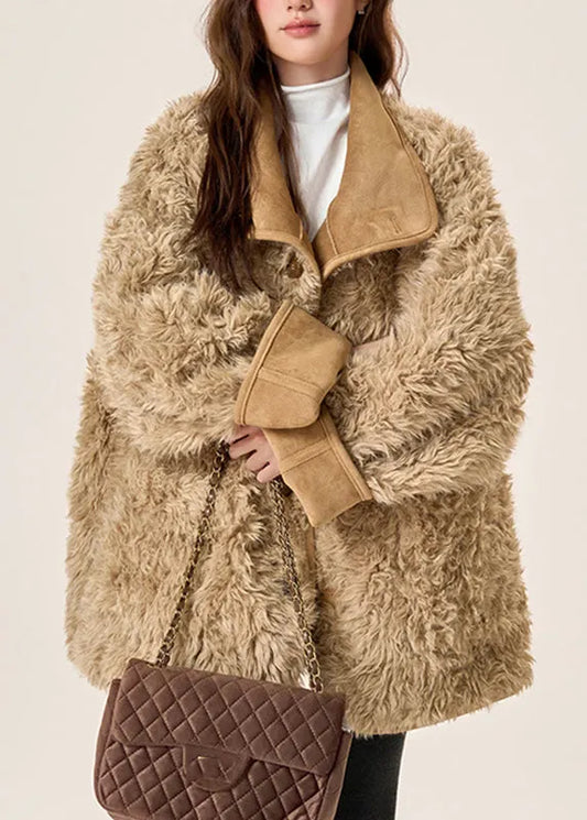 Beautifully Crafted Coat in a Classic Style