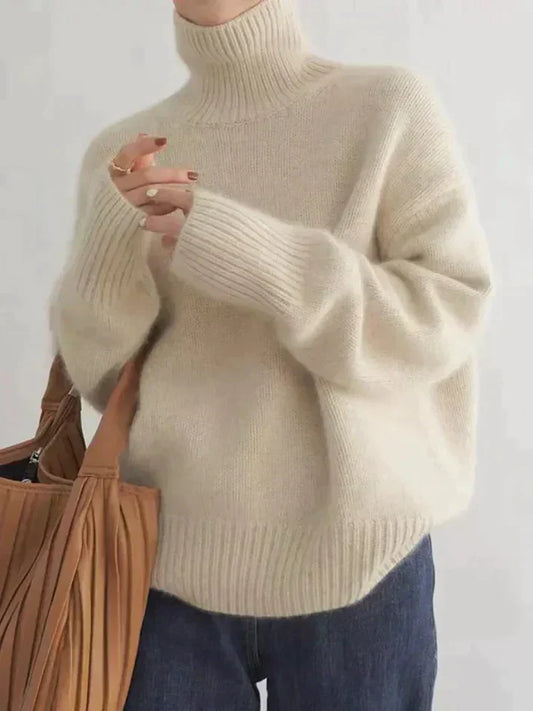 JO | Timeless and elegant sweater