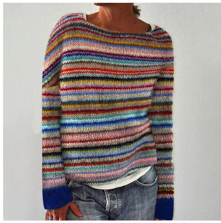 Knitted sweater with vintage pattern