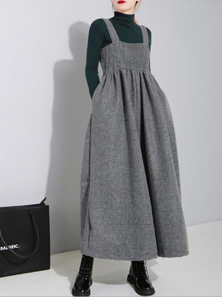 Sophisticated Garment with a Clean Classic Look