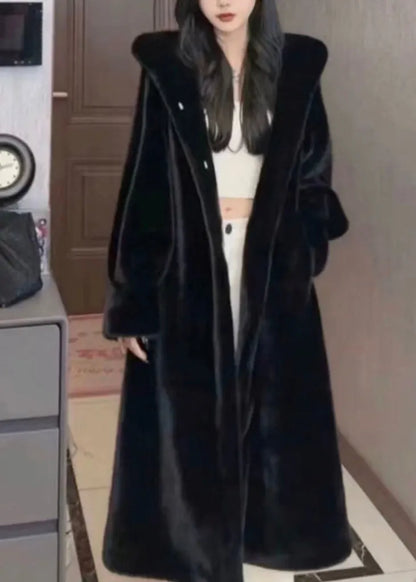 Gracefully Styled Coat for Any Occasion