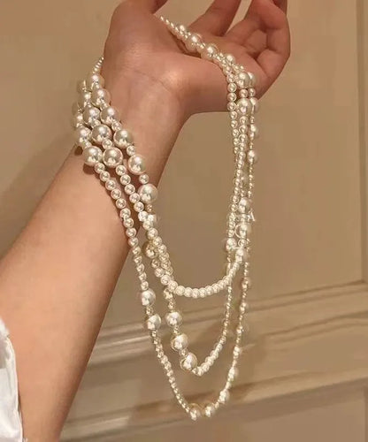 Classic Pearl Necklace with Timeless Appeal