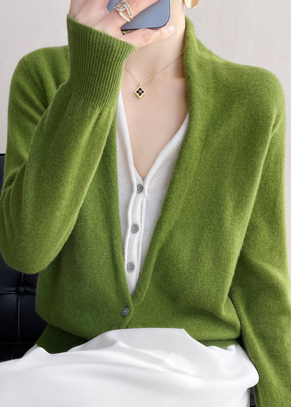 A Vintage Style Top with Delicate Timeless Details