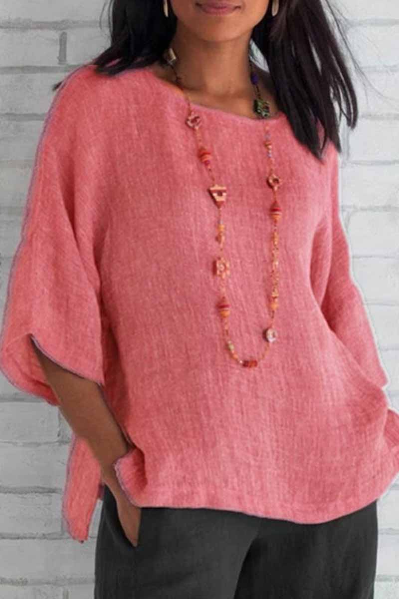 Effortlessly Elegant Top with a Timeless Design