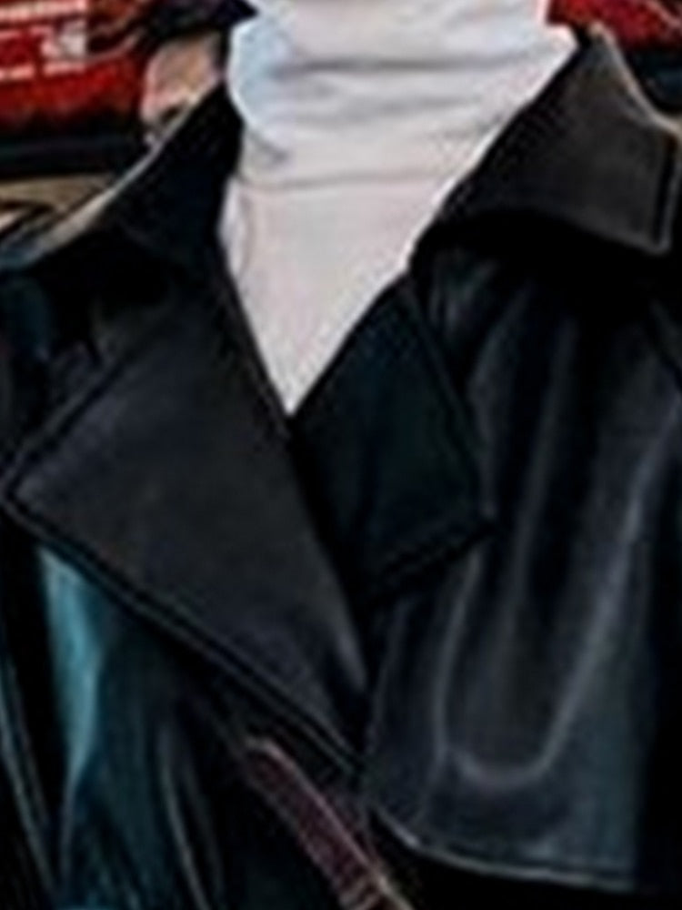 Classic Vintage Coat with a Flattering Fit