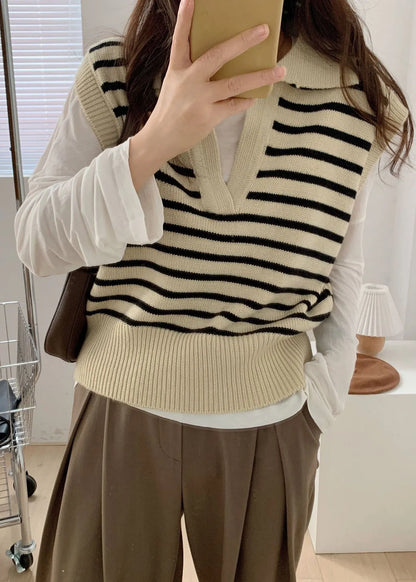 Classic Vintage Top with a Flattering Fit