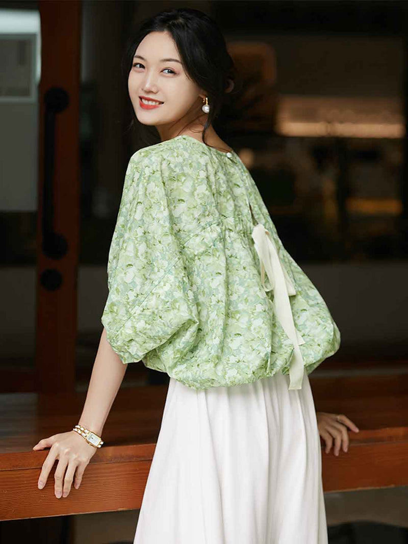 Elegantly Styled Blouse for Everyday Wear