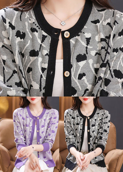 Well Tailored Cardigan with a Graceful Silhouette